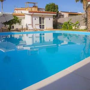 Casa Dei Carrubi Affittacamere