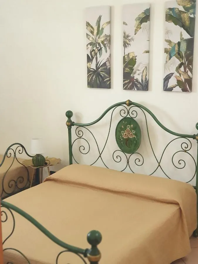 La Rosa Del Sud Bed & Breakfast Portopalo Di Capo Passero 0*,  Italy